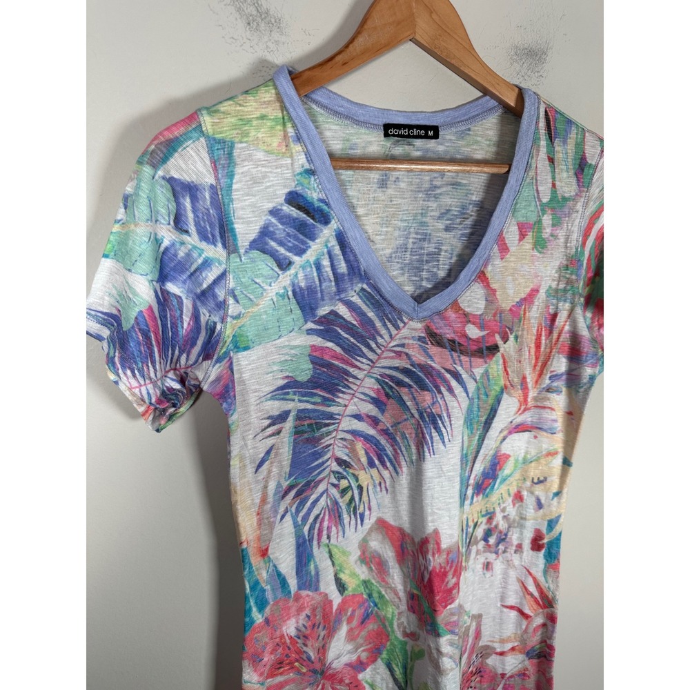 David Cline Tropical Floral V-Neck T-Shirt Dress Womens Medium Pastel Resort - Picture 3 of 7